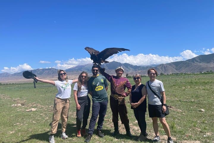 10-Day Kyrgyzstan Adventure: Nomads, Alpine Lakes & Ancient Silk Road Sites photo 4