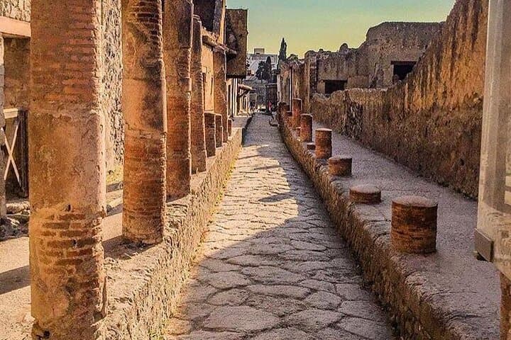 Pompeii Excavations & Vesuvio Winery Tour from Positano