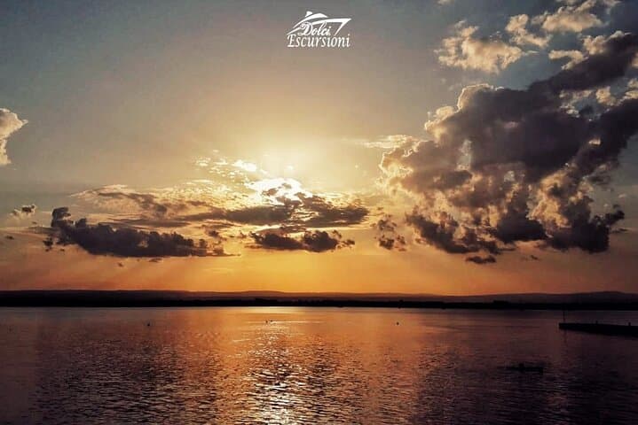 Sunset Boat Tour in Syracuse: Explore Historic Ortigia and Plemmirio Marine Reserve by Sea