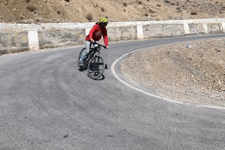 Downhill Mountain Biking from Komic to Kaza — High-Altitude Spiti Valley Ride photo 4