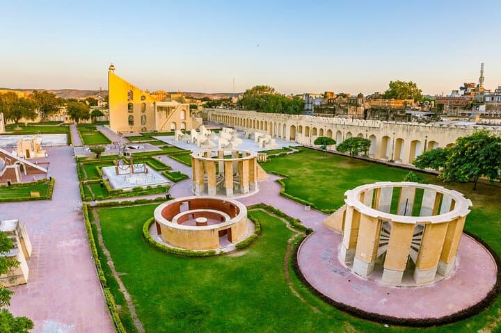 4-Day Luxury Golden Triangle Tour: Delhi, Agra & Jaipur from Delhi