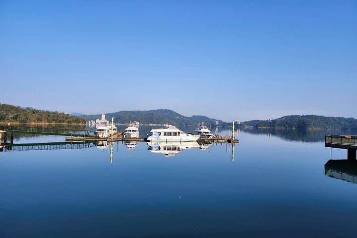 Sun Moon Lake Private Day Tour from Taipei — Boat, Bike & Cable Car photo 3
