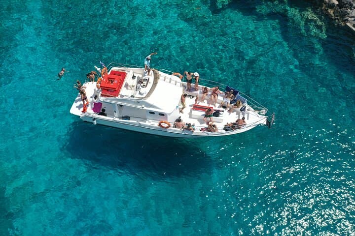 Zakynthos Shipwreck & Blue Caves Boat Tour with 3 Swim Stops photo 6