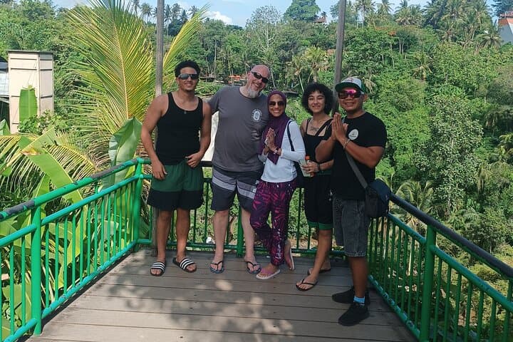 Custom Ubud Highlights Tour: Tegalalang, Tirta Empul & Monkey Forest Private Day Trip photo 4
