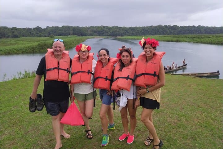 Half-Day Embera Cultural Tour on the Chagres River photo 2