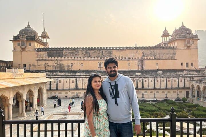 Jaipur 2-Day Private Sightseeing Tour — Amber Fort, City Palace & Markets photo 4