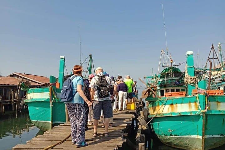 Half-Day Sihanoukville Shore Excursion: Fishing Port, Pagodas, Market & Beach photo 4
