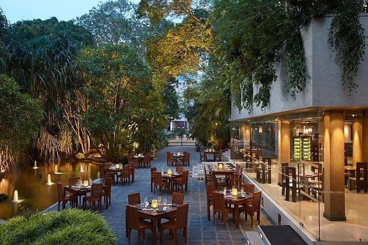 Geoffrey Bawa in Colombo: A Day Touring Lunuganga, Parliament & The Gallery photo 3