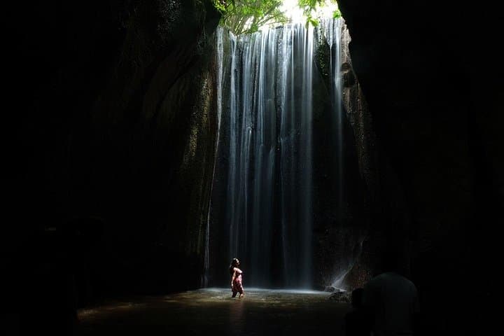 Tukad Cepung Waterfall, Bali Swing & Pengelipuran Village Day Tour photo 4