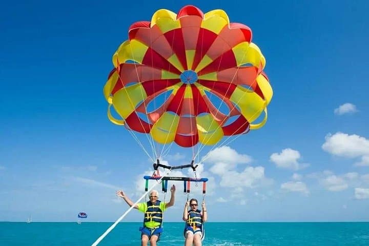 Parasailing Over the Red Sea in Sharm El Sheikh with Transport photo 2