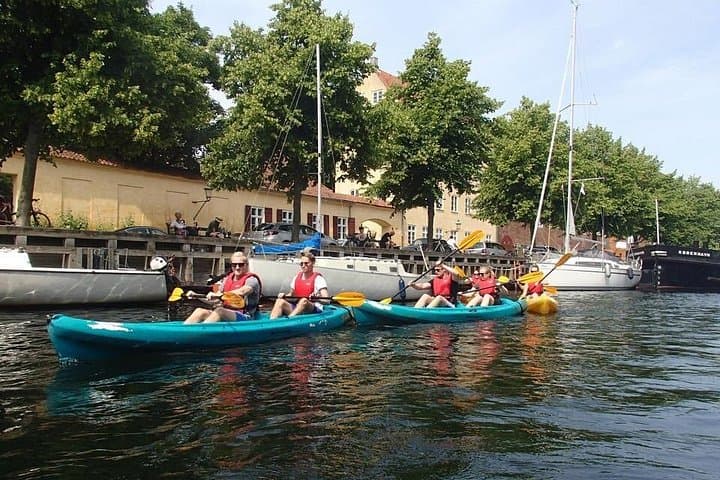 Paddle Through Copenhagen Harbor: 2-Hour Guided Kayak Tour of Christianshavn photo 4