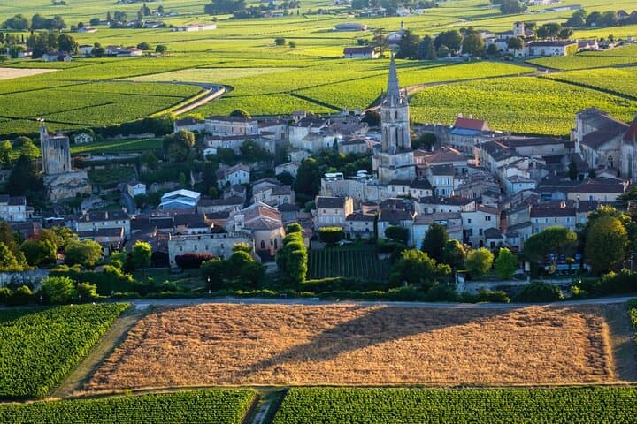 Aerial Flight Over St-Émilion & Pomerol Vineyards: Libourne Winery Air Tour photo 3