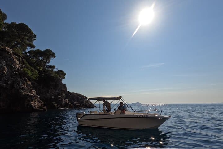 Self-Drive Elaphiti Islands: Rent a Speedboat in Dubrovnik photo 4