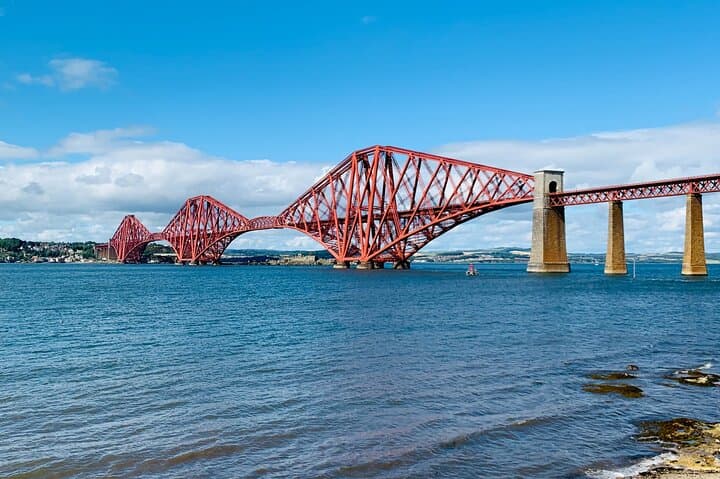 Queensferry Walking Tour: South Queensferry Three Bridges & Waterfront Tour
