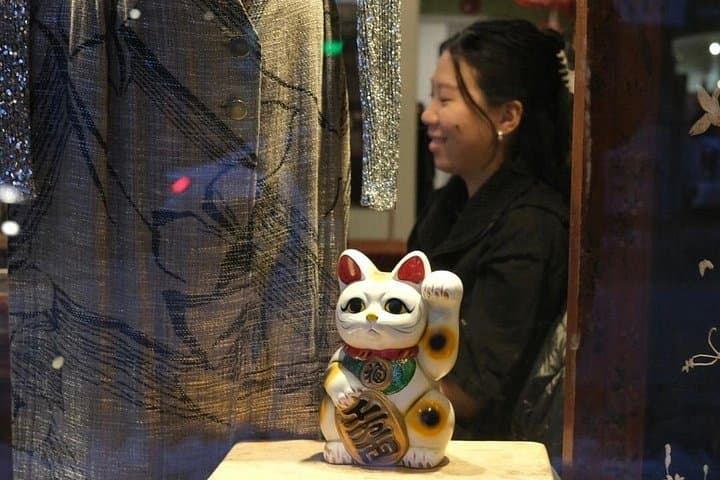 Chinatown Through the Lens: Street Photography Walk in Vancouver photo 3