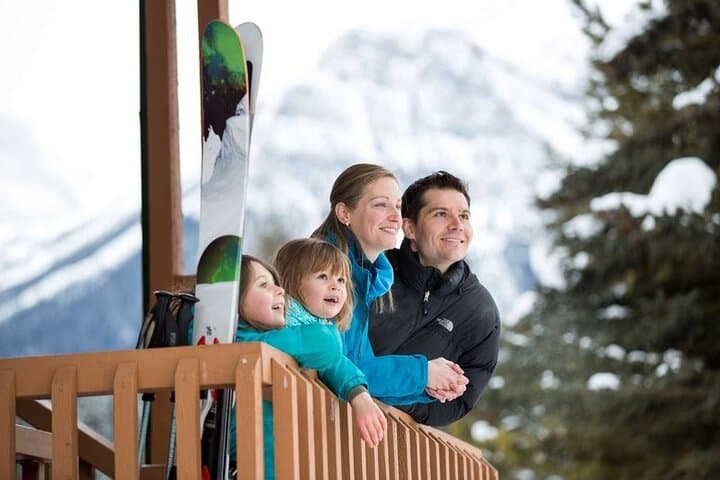 3-Day Winter Banff & Lake Louise: Fairmont Stays, Peyto & Peyto Lookout photo 4