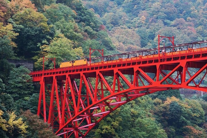 Full-Day Kurobe Gorge & Unazuki Onsen from Kanazawa — Trolley Train, Hot Springs & Scenic Walks photo 4