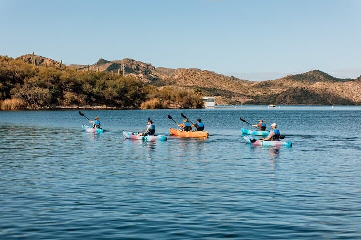 Exploring Canyon Lake: Paddleboarding and Kayaking Through Hidden Coves and Canyon Walls photo 2