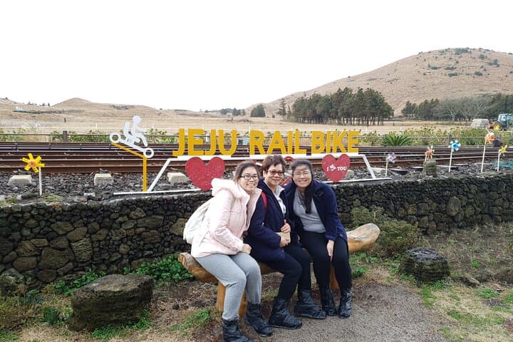 Seongsan Ilchulbong and Udo Island Full-Day: Jet Boat, Rail Bike & Beaches photo 3