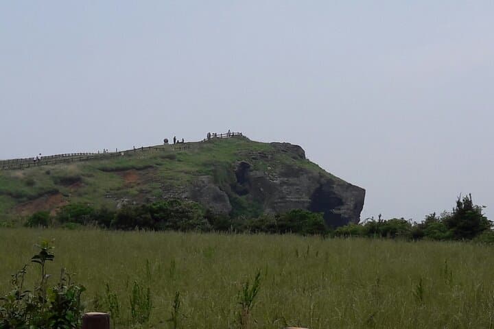 Seongsan Ilchulbong and Udo Island Full-Day: Jet Boat, Rail Bike & Beaches photo 4