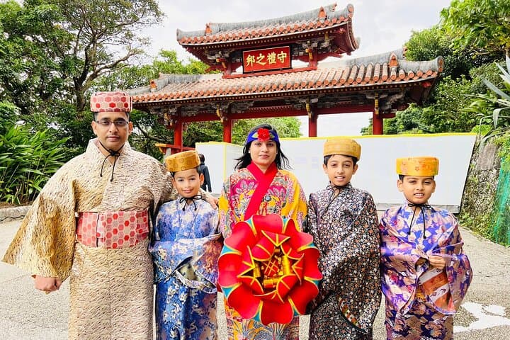 Custom 6-Hour Naha Walking Tour with Licensed Guide — Shuri, Makishi & Okinawan Culture photo 4
