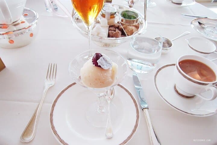 Burj Al Arab High Tea in Dubai — Luxury Afternoon Experience with Transfer photo 5