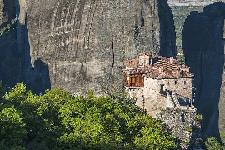 Meteora Full-Day Guided Trip from Athens: Monasteries, Rock Towers & Kastraki Lunch photo 3
