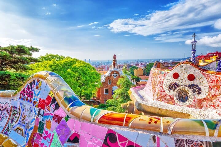 Park Guell Guided Tour with Optional Sagrada Familia — Skip-the-Line Barcelona Experience photo 3