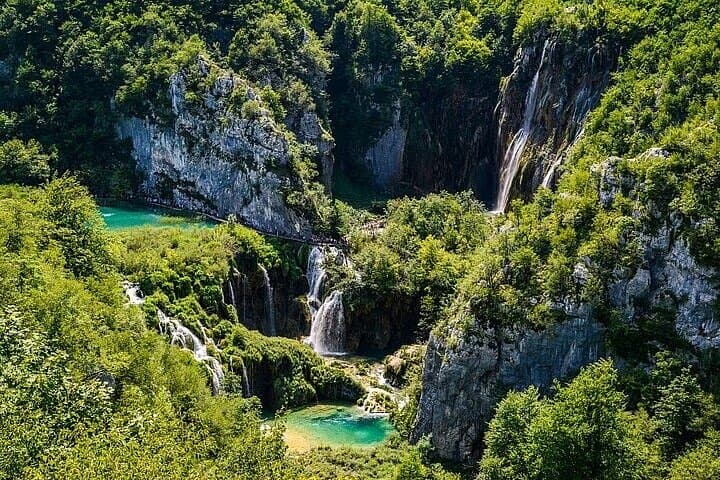 Private Full-Day Plitvice Lakes Tour from Zadar — Plitvička Jezera National Park Guide photo 4