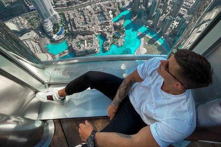 Burj Khalifa & Dubai Frame: Sky-High Views and Urban Contrast Tour photo 4