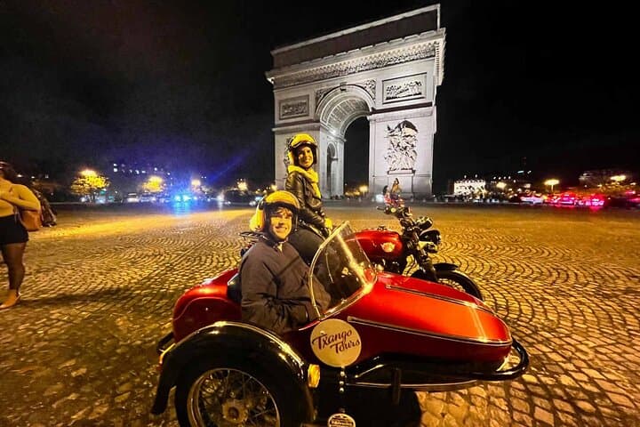 Paris Night Sidecar Tour: Private Vintage Ride with Wine photo 5
