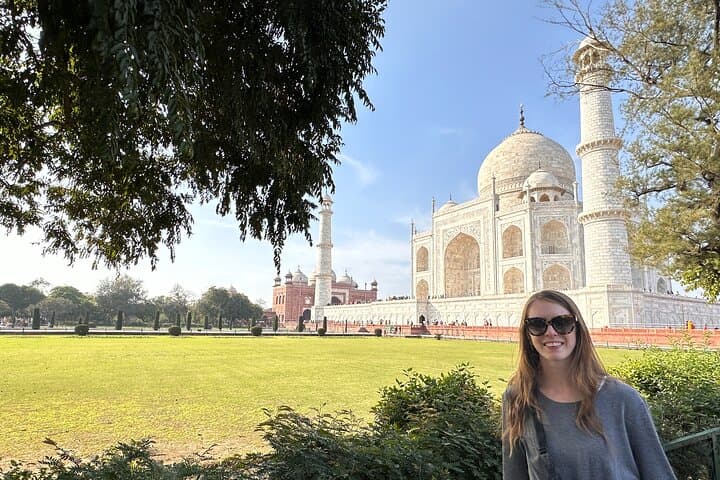 same-day-agra-taj-mahal-agra-fort-baby-taj-private-car-tour photo 1
