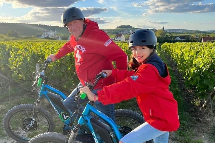 E‑Scooter Tour and Champagne Tasting on the Petite Montagne de Reims photo 2
