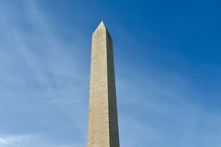 Semi-Private National Mall Walking Tour with Washington Monument Entry photo 3