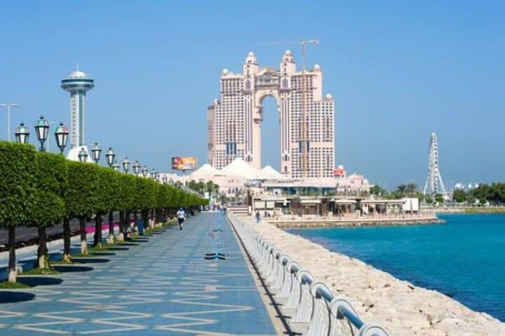 Full-Day Abu Dhabi City Tour from Dubai: Sheikh Zayed Mosque, Corniche & Dates Market photo 5