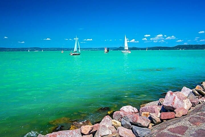 Lake Balaton Private Panorama Garden & Club Aliga Beach Day Trip from Budapest photo 5
