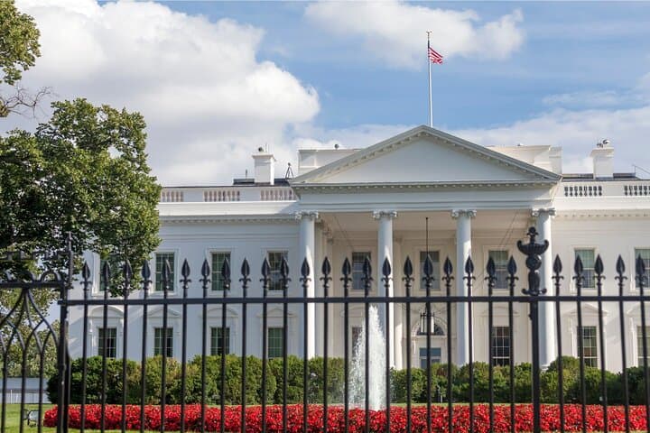Explore Washington D.C.: A VIP One-Day Immersive Tour of History and Monuments photo 4