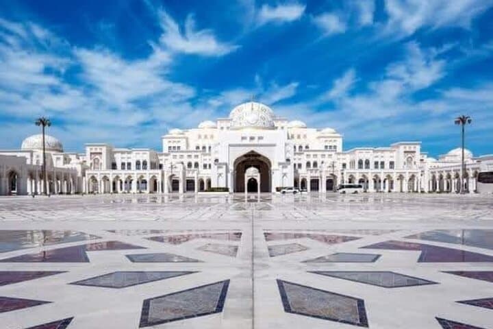 Full-Day Abu Dhabi City Tour from Dubai: Sheikh Zayed Mosque, Corniche & Dates Market photo 2