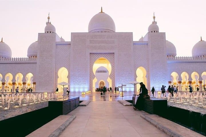 Private Abu Dhabi Day Tour: Sheikh Zayed Mosque, BAPS Temple & Corniche from Dubai photo 4