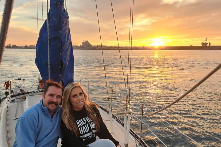 Private Sunset Sail for Two in San Diego Bay: Romantic 2-Hour Harbor Cruise