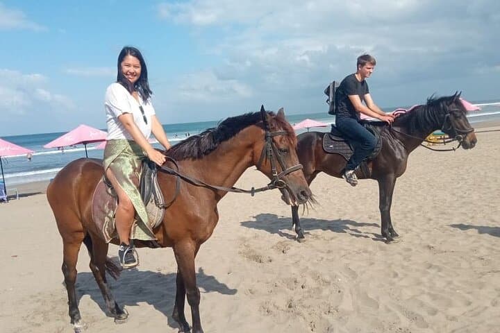 Seminyak Beach Horseback Ride: 30-Minute Ocean Canter Experience photo 4