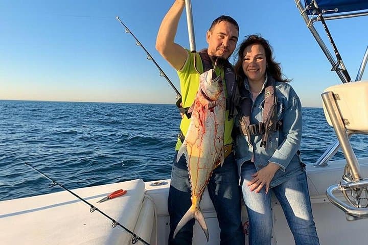 4-Hour Deep-Sea Fishing in Dubai Marina — Trolling, Casting & Bottom Fishing photo 1