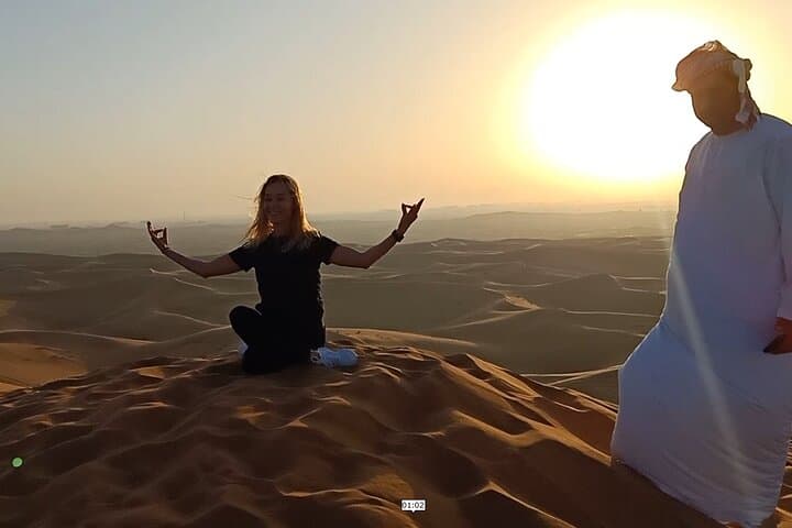 Private Dubai Sunrise: Red Dune Bashing & Camel Ride at Lahbab Desert