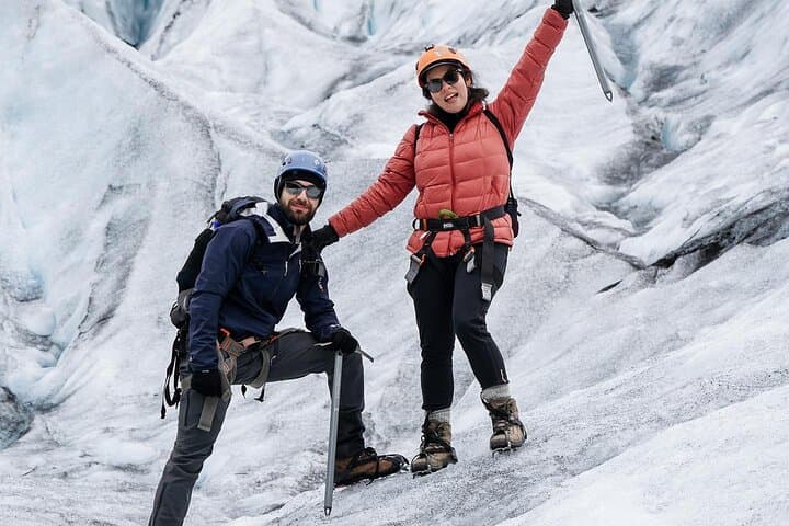 Private Falljökull Glacier Hike with Pro Photo Package — Skaftafell Adventure photo 3
