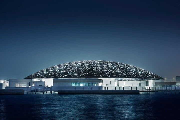 Louvre Abu Dhabi Private Tour with Seamless Transfer photo 2