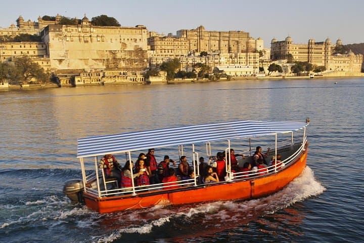 8-Day Private Rajasthan Tour: Udaipur, Chittorgarh, Bundi, Ranthambore & Jaipur photo 2