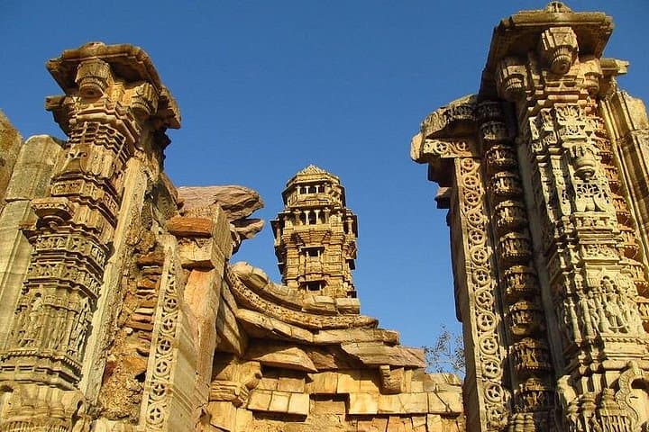 8-Day Private Rajasthan Tour: Udaipur, Chittorgarh, Bundi, Ranthambore & Jaipur photo 3