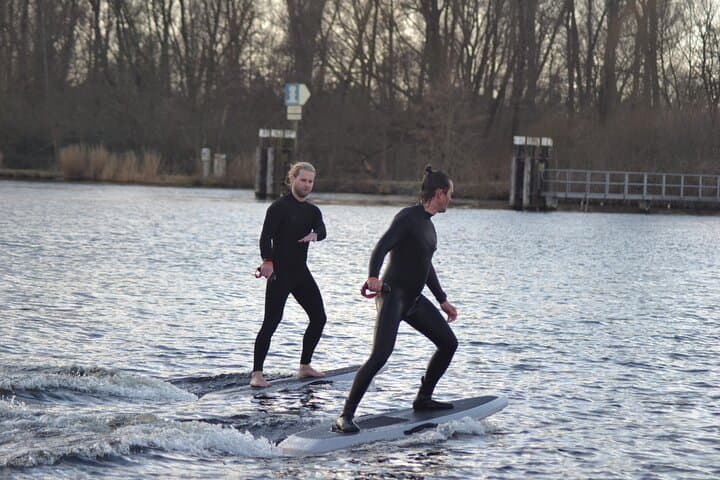 Efoiling in Amsterdam: 40-Minute Expert Clinic on an Electric Hydrofoil photo 6