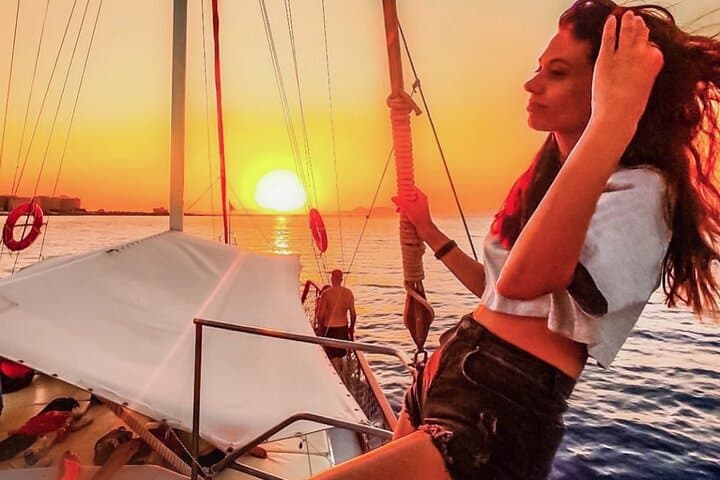 Rhodes Sunset Cruise: Kallithea Swim, Snorkel & Unlimited Drinks
