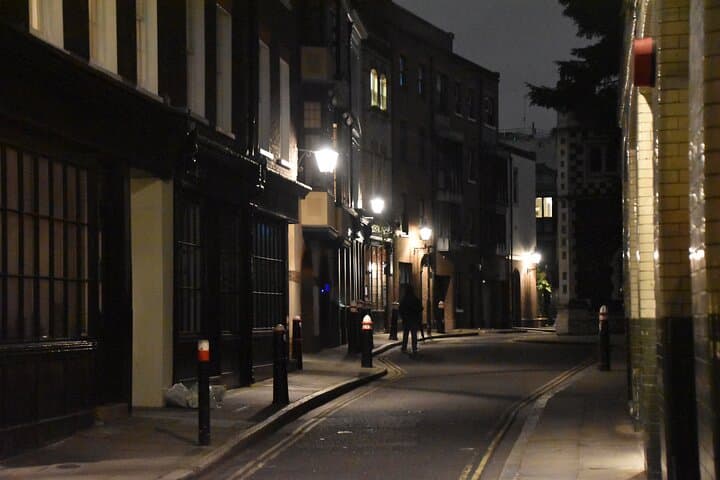 Haunted Pub Tour of London: Ghostly Pubs & Historic Spirits Walk photo 3